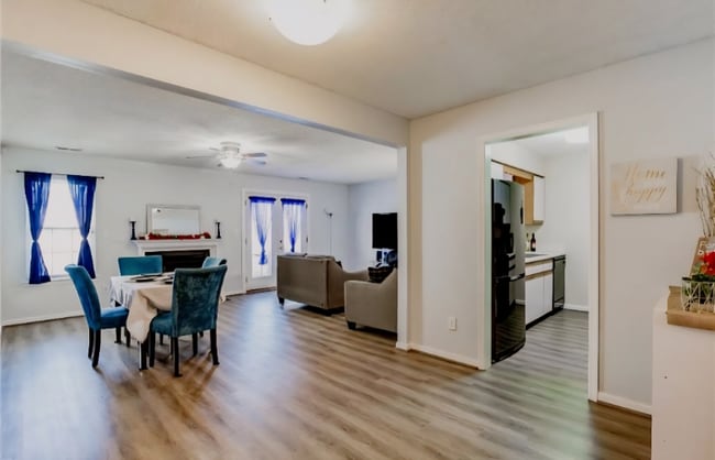 Building Photo - 3813 Lamplighter Ct