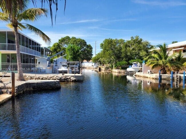 Foto del edificio - 135 Peace Ave