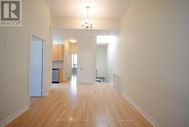 Photo du bâtiment - 83 Borough Dr