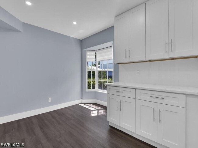 Building Photo - 1200 Misty Pines Cir