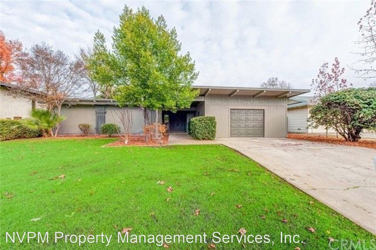 Primary Photo - 3 br, 2 bath House - 26 Via Verona Circle