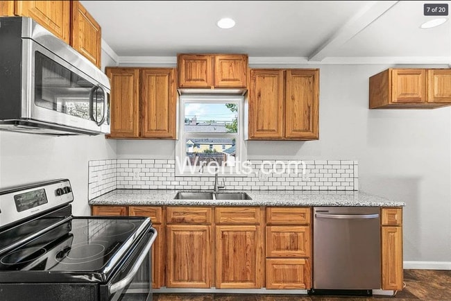 Foto del edificio - Beautiful 3 bed 2bath Home! Spring Special- Half off first months rent!