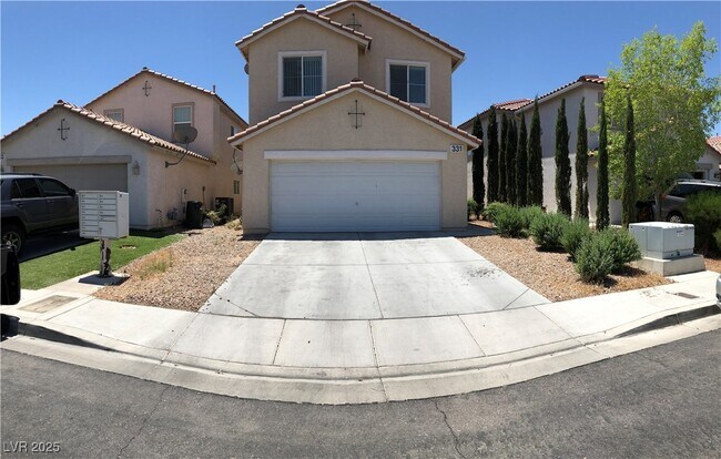 Foto del edificio - 331 Silverado Pines Ave