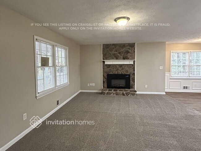 Foto del edificio - 223 Indian Creek Dr