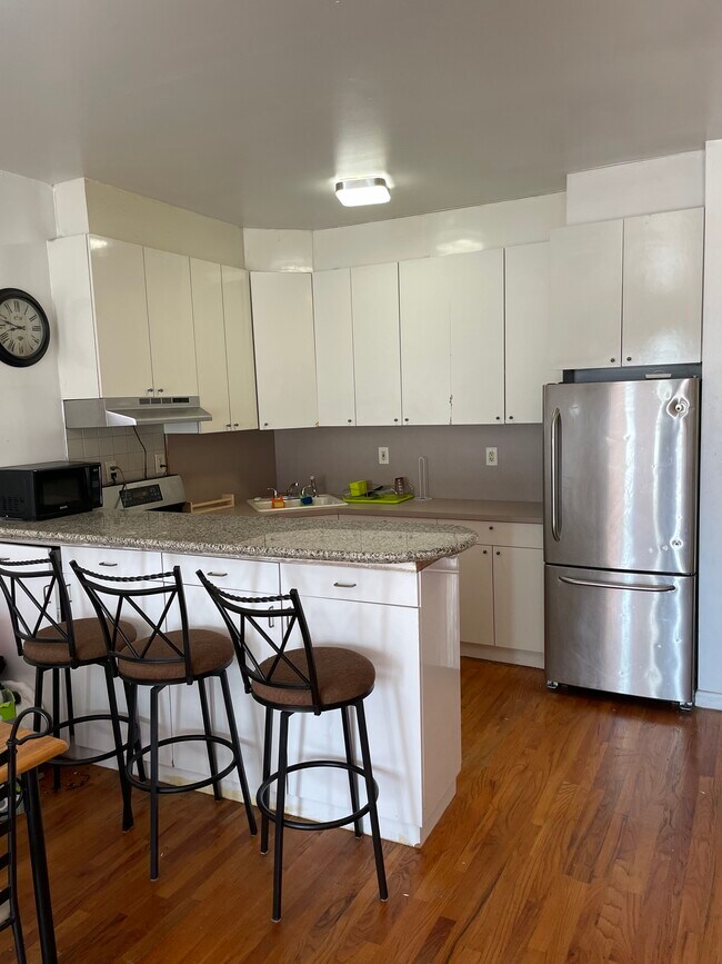 4303 Broadway, Astoria, NY 11103 Townhome Rentals in Astoria NY