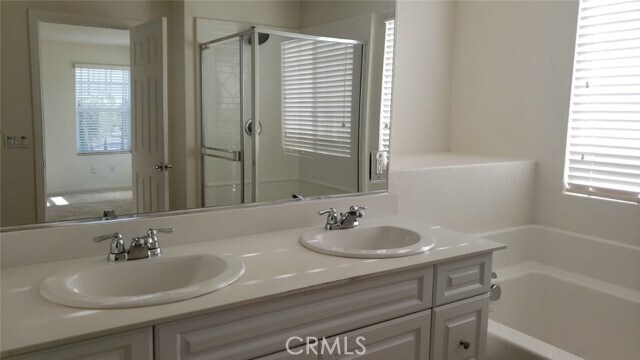 Foto del edificio - 519 Smith Ln