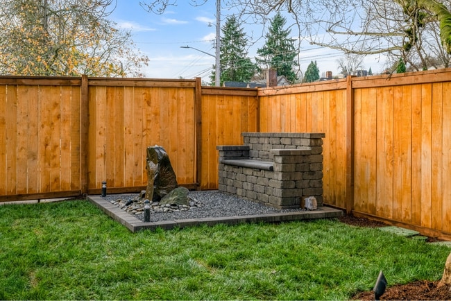 Foto del edificio - 2800 E Thomas St