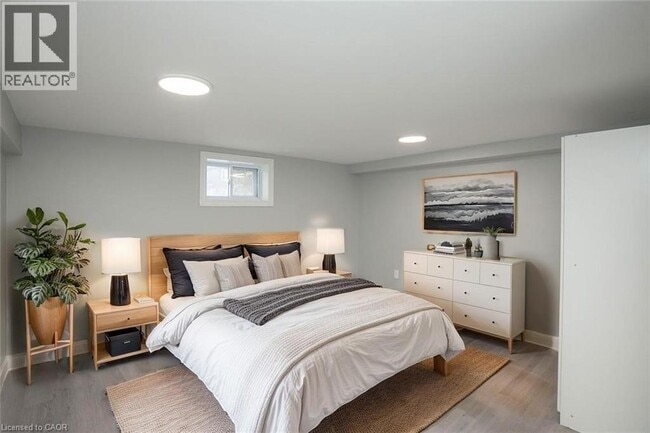 Photo du bâtiment - 22 Prospect St S