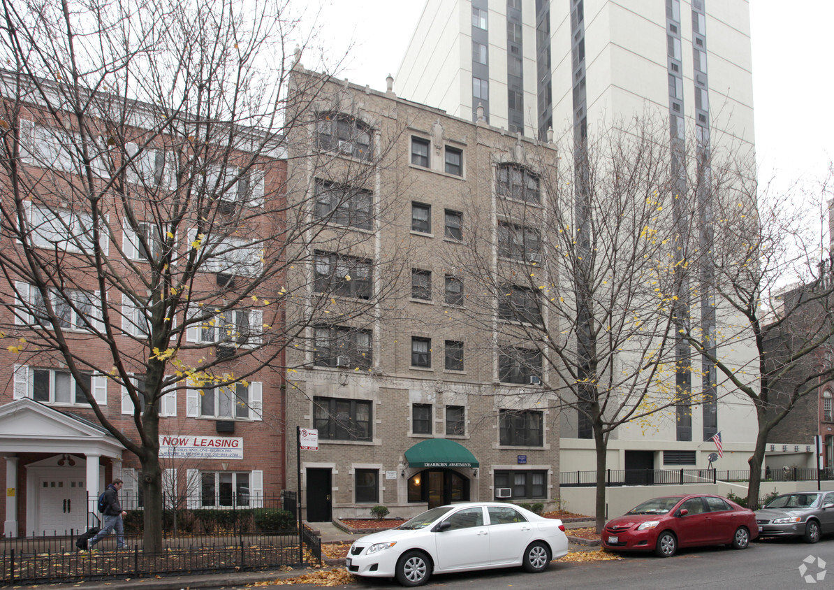 Dearborn Apartments On State Street