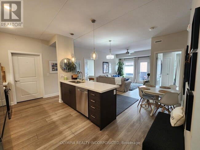 Building Photo - 5629 Swayze Dr