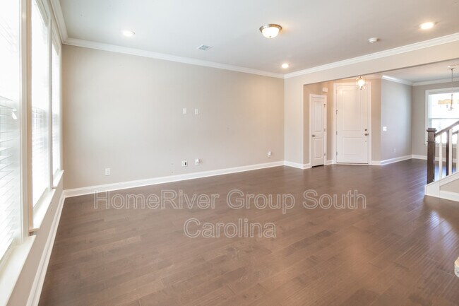 Building Photo - 113 Cotesworth Ct