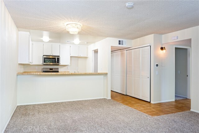 Building Photo - 104 Lemon Grove