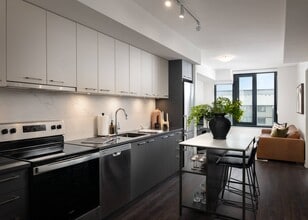 Building Photo - Brightstone