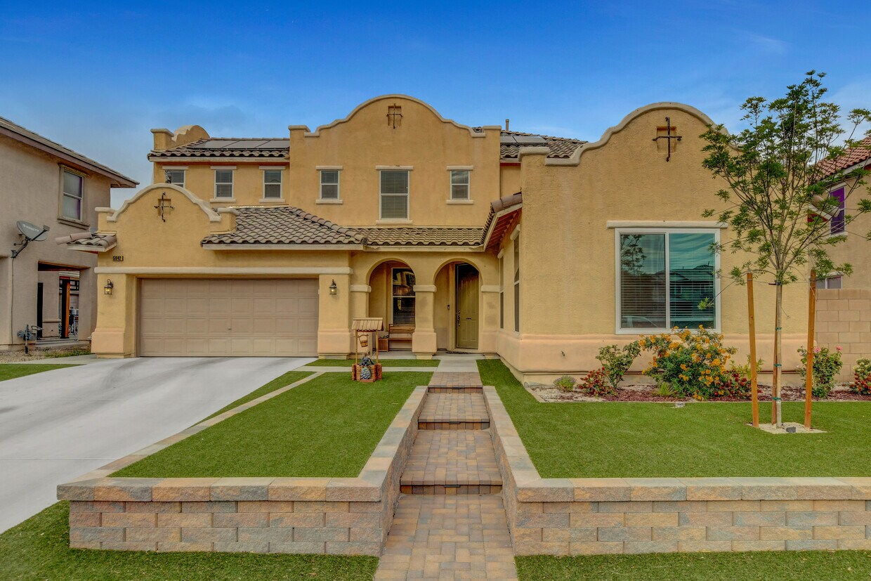 Foto principal - 5642 Breckenridge St