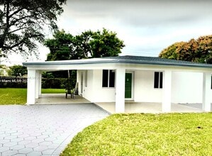 Building Photo - 12550 NW 23rd Ave
