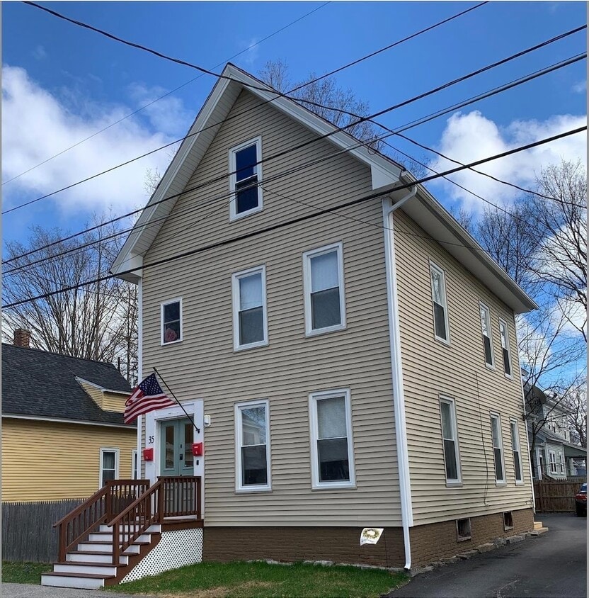 35 Concord St Unit 1, Concord, NH 03301 35 Concord St Concord, NH