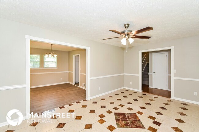 Foto del edificio - 6544 Cameron Rd