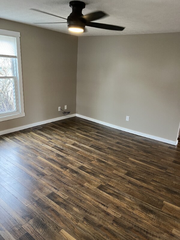 179 E Race St, Mechanicsburg, OH 43044 House Rental in Mechanicsburg