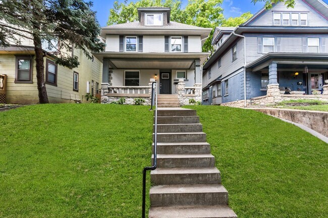 Foto del edificio - 3938 McGee St