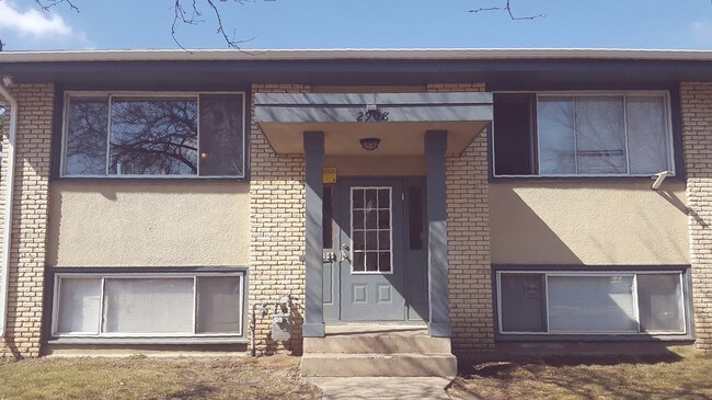Front Entrance - 2908 16th Ave S