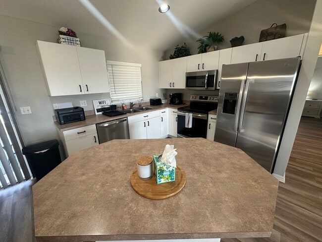 Foto del edificio - Short Term Rental- Seasonal - NE Cape Coral HOME