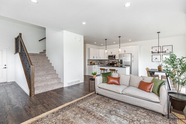 Foto del edificio - 3 Bed 2.5 Bath Single Family Home