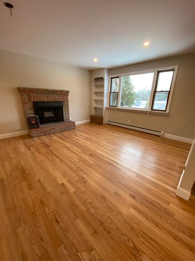 Foto principal - 16 Meadow Dr