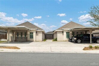 Building Photo - 5800 Nightingale Ave