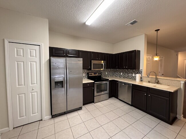 Foto del edificio - Spacious Townhome in North St. Augustine