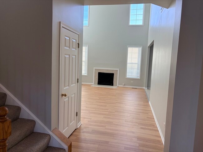 Foto del edificio - 1155 Clover Hill Ln