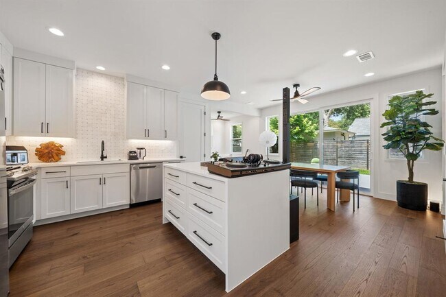 Foto del edificio - 2609 Willow St