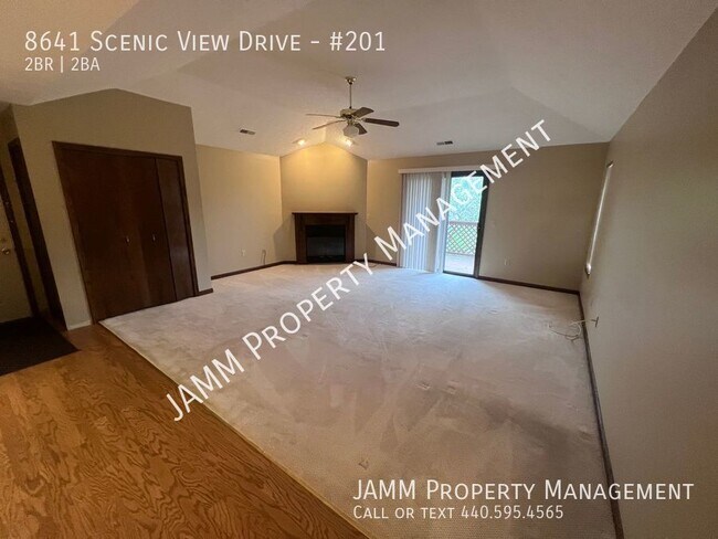 Building Photo - 2 Bed/2 Bath Condo in Broadview Heights!