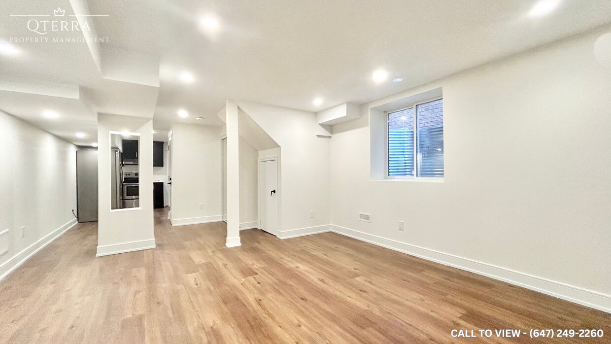 Primary Photo - 275 Ironside Dr
