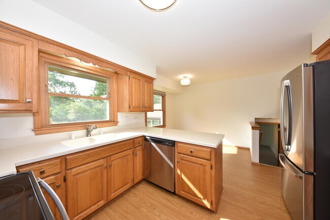 Foto del edificio - 8601 N Manor Ln