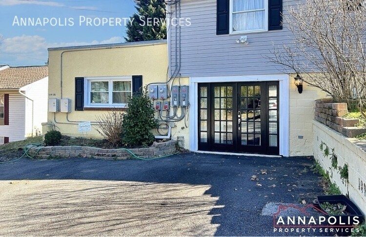Primary Photo - 1195 bayview vista unit b