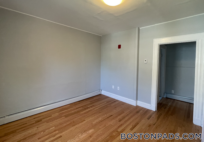 Foto del edificio - 233 Lafayette St