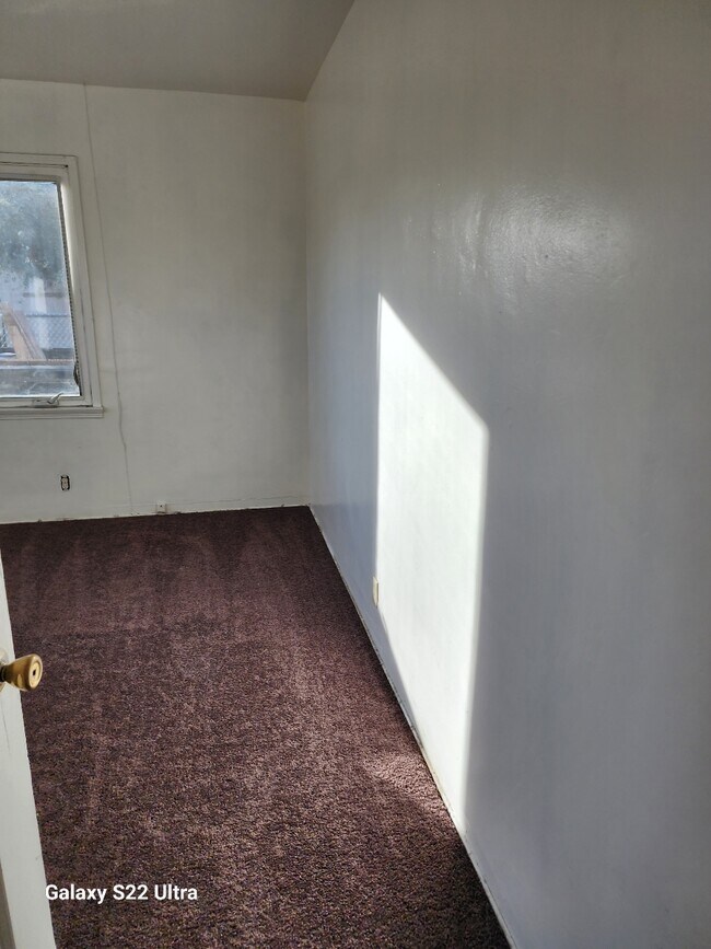 Building Photo - 642 W Orange Grove Ave