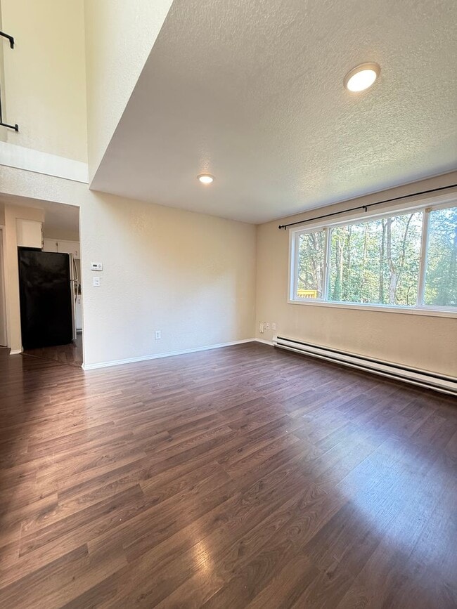 Foto del edificio - 8721 Shadow Wood Dr