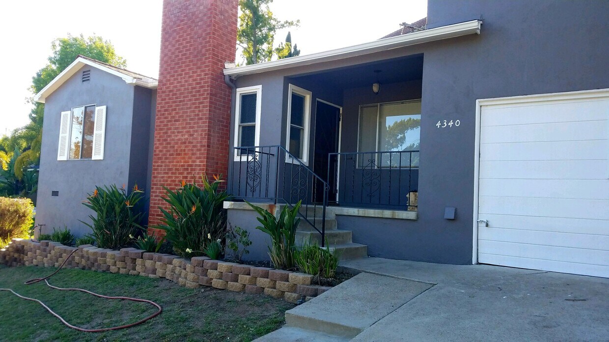 Primary Photo - 4340 Cartagena Dr
