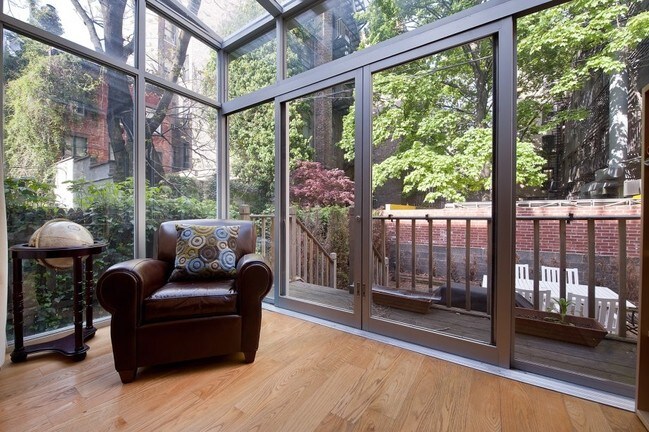 Interior- 1st floor - 36 Bedford St