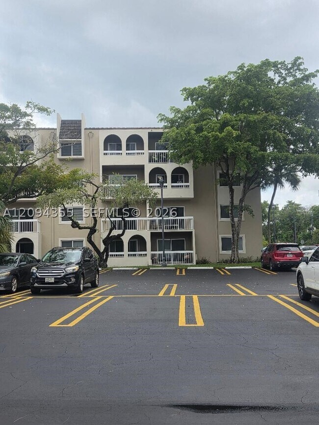 Foto del edificio - 7707 Camino Real