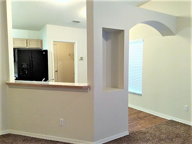 Building Photo - 14438 Indian Ridge Trail