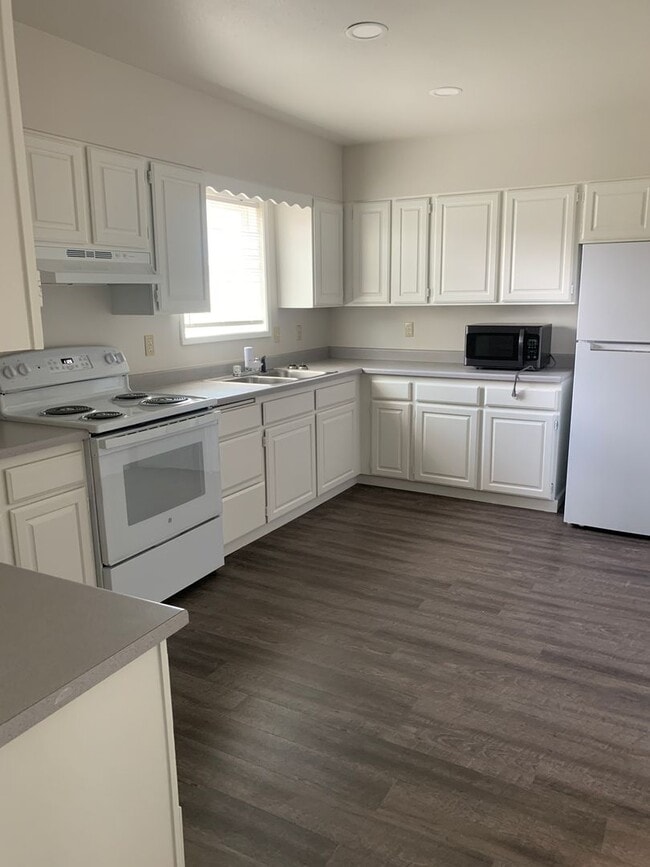 Foto del edificio - Updated home!