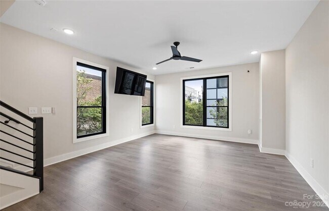Building Photo - 4523 Radler Court