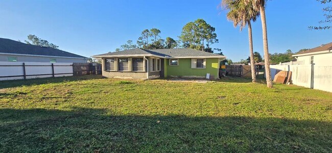 Foto del edificio - 20329 Astoria Ave