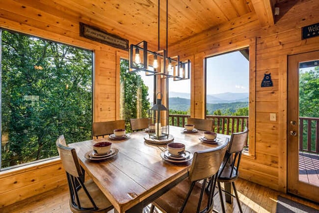 Building Photo - 3825 Millers Ridge Way