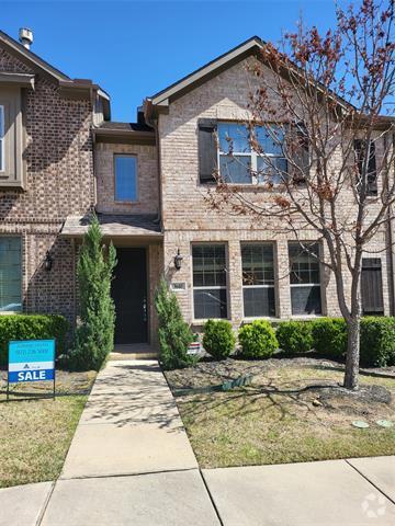 Building Photo - 3640 Harebell Dr