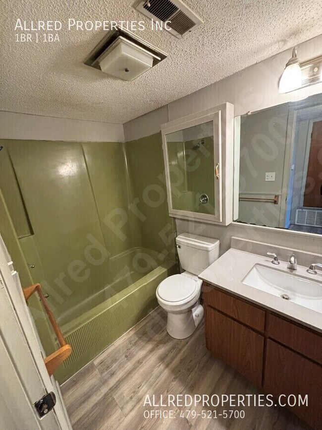 Foto del edificio - 525 S Duncan Ave