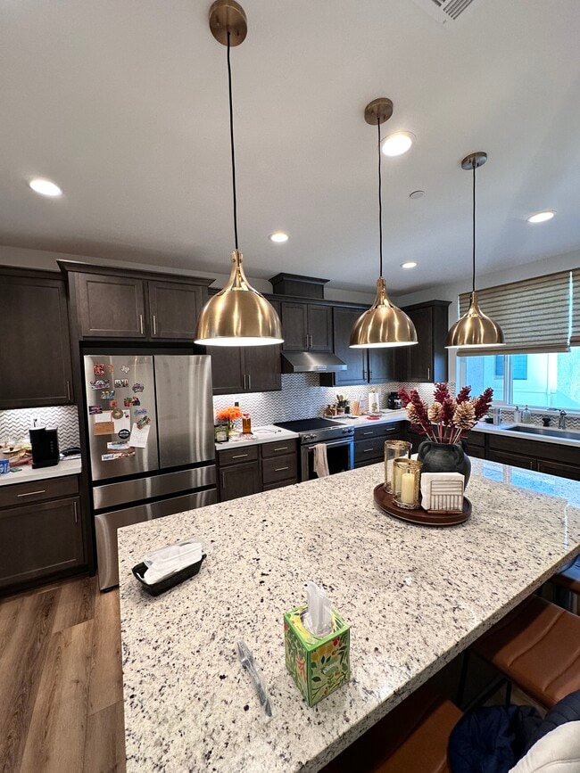 Foto del edificio - 6216 Diamond Way