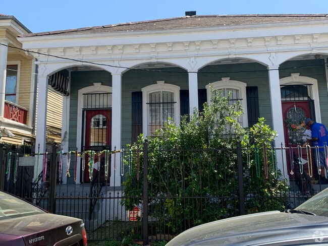 Building Photo - 2020-2022 Camp St